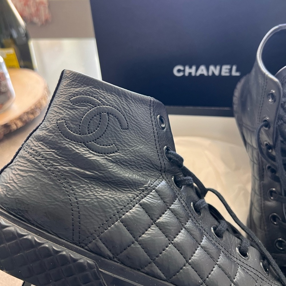 100% Authentic Navy/Blue Chanel Sneakers